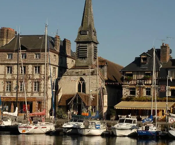 Cosy Maison 3 Jardin, Parking Prive Et Jacuzzi بيت للعطل *